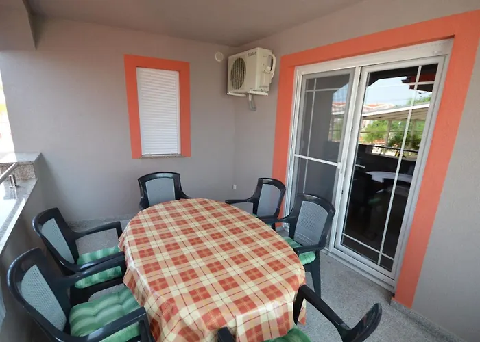 Komljen 2 By Interhome Apartment