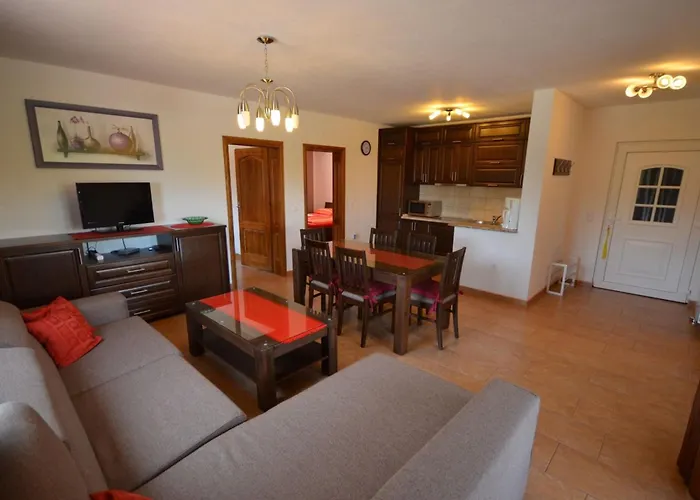 Komljen 2 By Interhome Vir